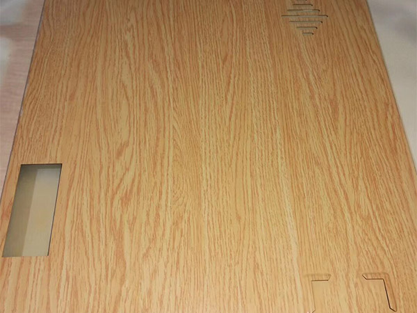 萬恒機(jī)械用心做好設(shè)備真空木紋轉(zhuǎn)印機(jī)